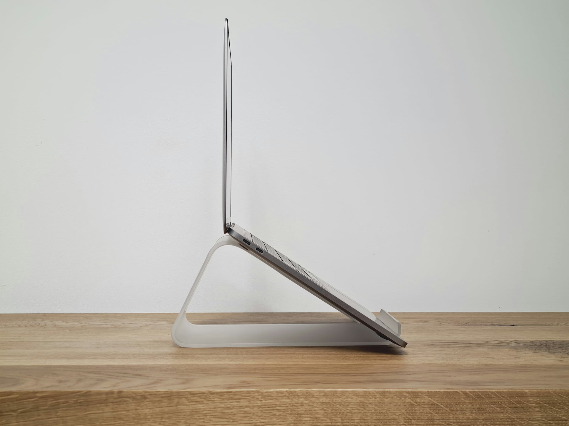 laptop stand