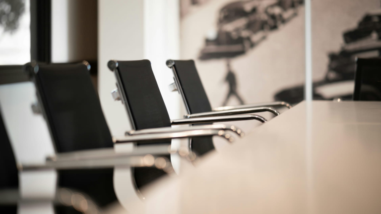 best office chair under 200 for home office